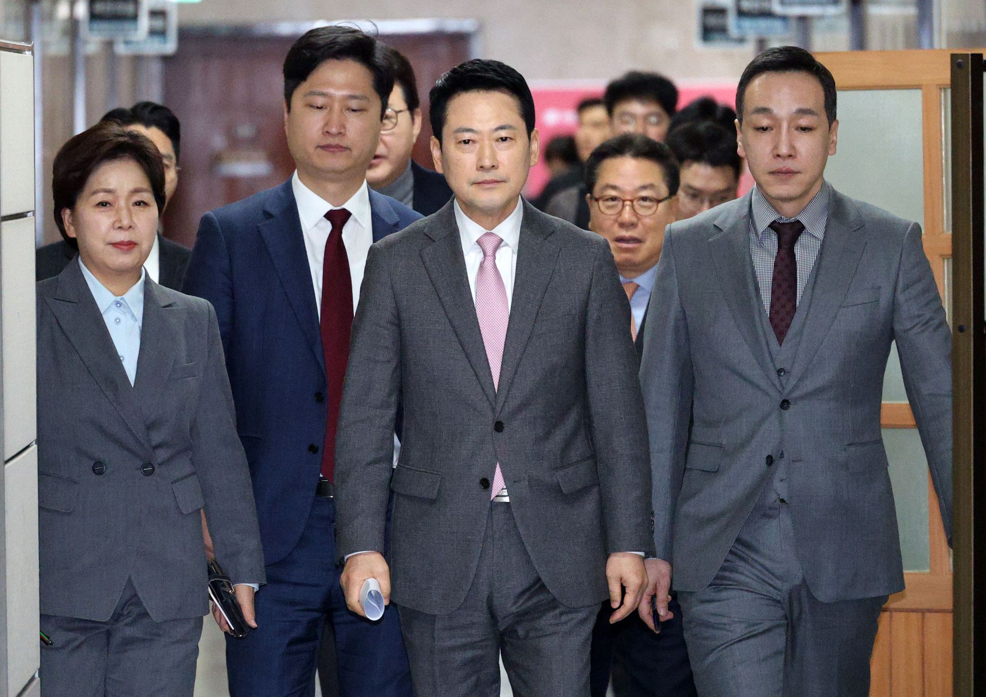 장동혁 국민의힘 대표가 9일 국회에서 열린 최고위원회의에 참석하고 있다. 2026.2.9 김현민 기자