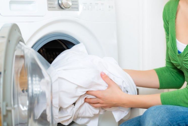Washing Immediately After Exercise Causes More OdorSweat Should Evaporate Before Putting Clothes in the Washing Machine